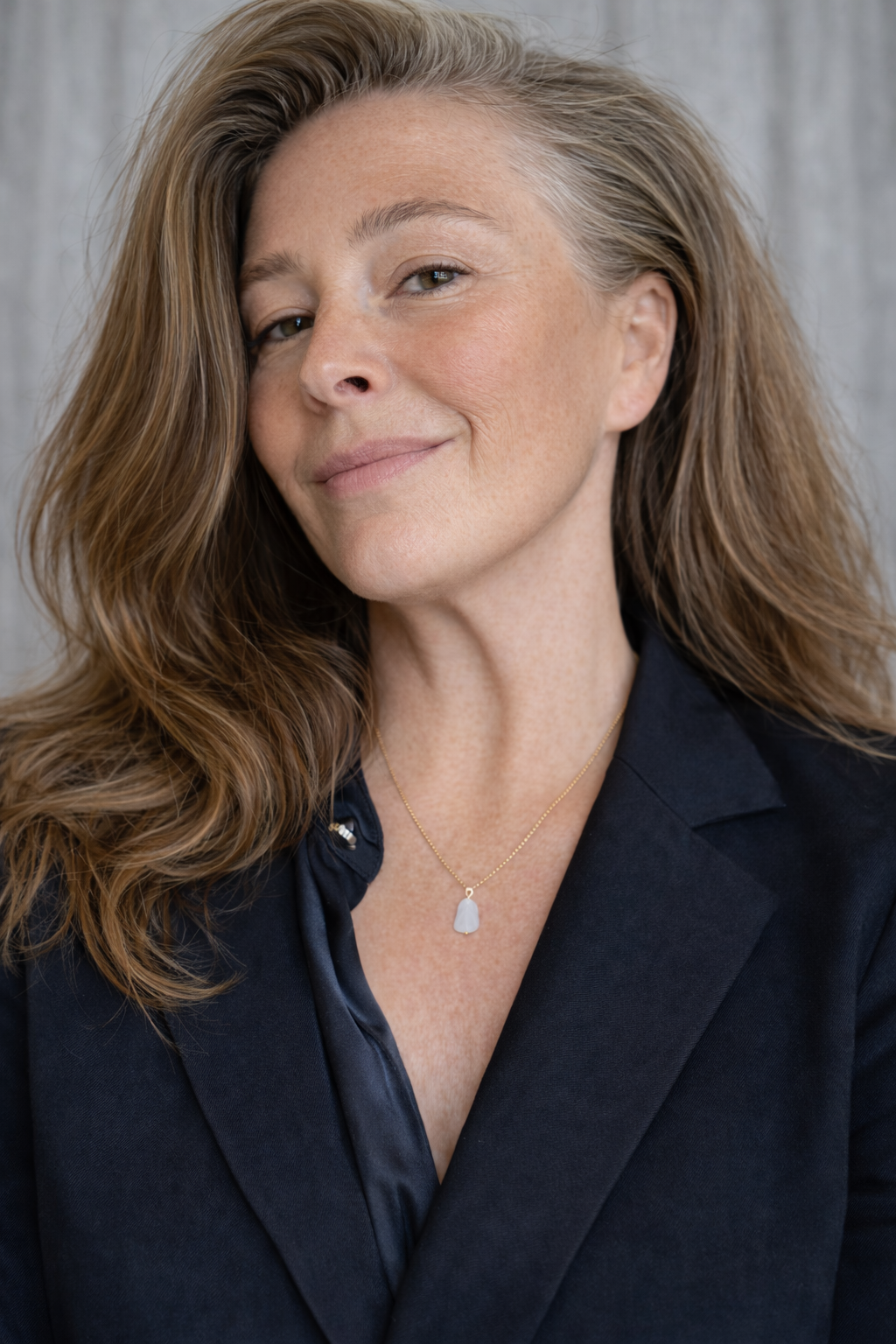 Aquamarin Rohstein Kette, Vergoldetes Sterling Silber, Handgefertigt